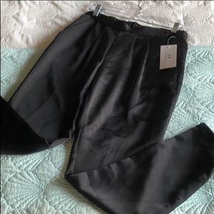 COPY - BNWT Halston Heritage Tapered Pant